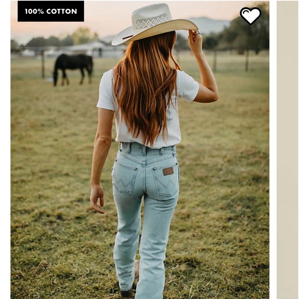 Women’s Wrangler Cowboy Cut Vintage Style Jeans